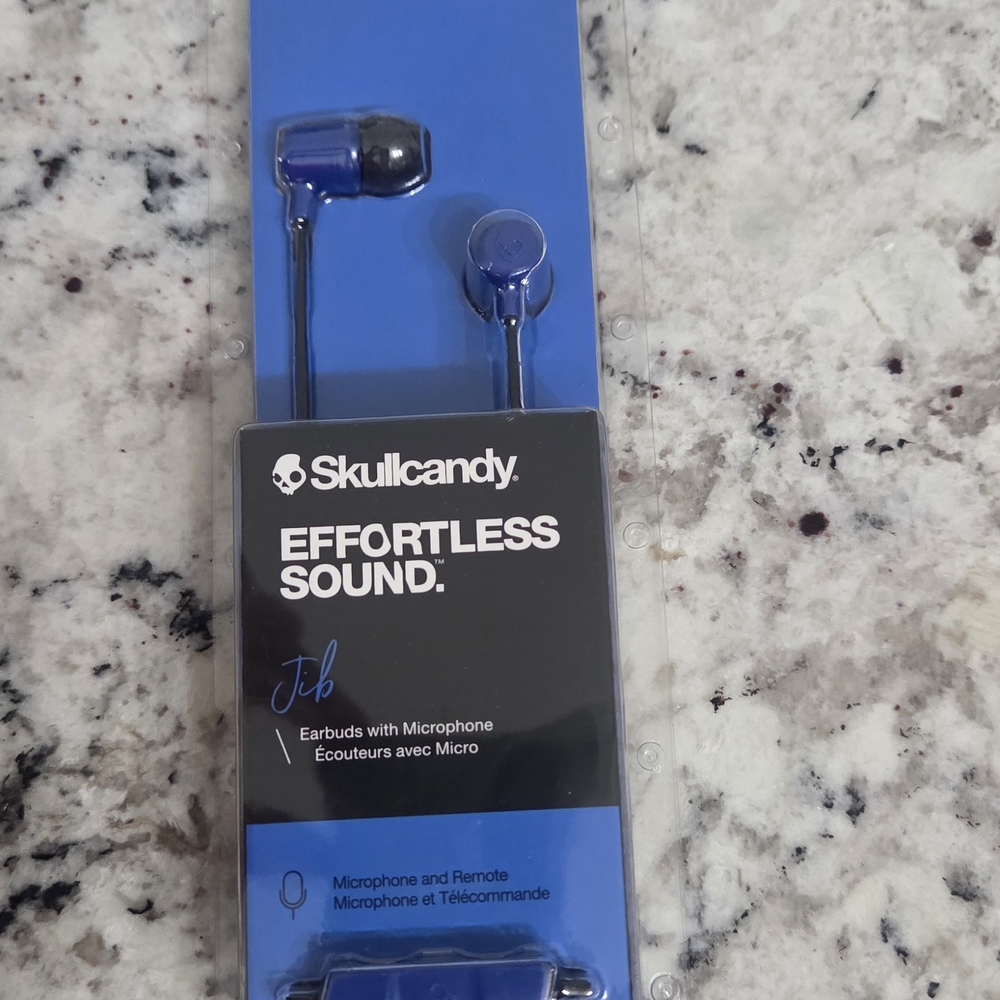 Skullcandy Black Earbuds with Microphone